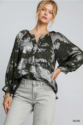 Metallic V-Notched Top