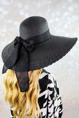 Women’s Wide Brim Beach Hat